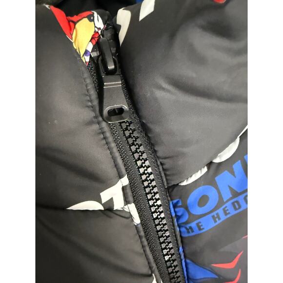 H&M Sonic the Hedgehog Kids Puffer Vest Black Gotta Go Fast Size 9-10 Years - Picture 3 of 8